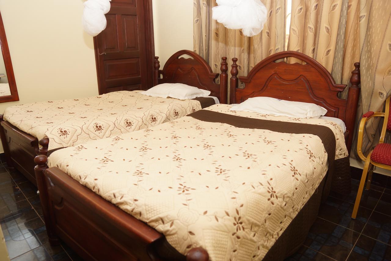Florida Hotel Zaana كامبالا المظهر الخارجي الصورة